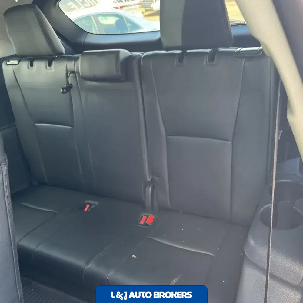 2024 Toyota Highlander Hybrid XLE