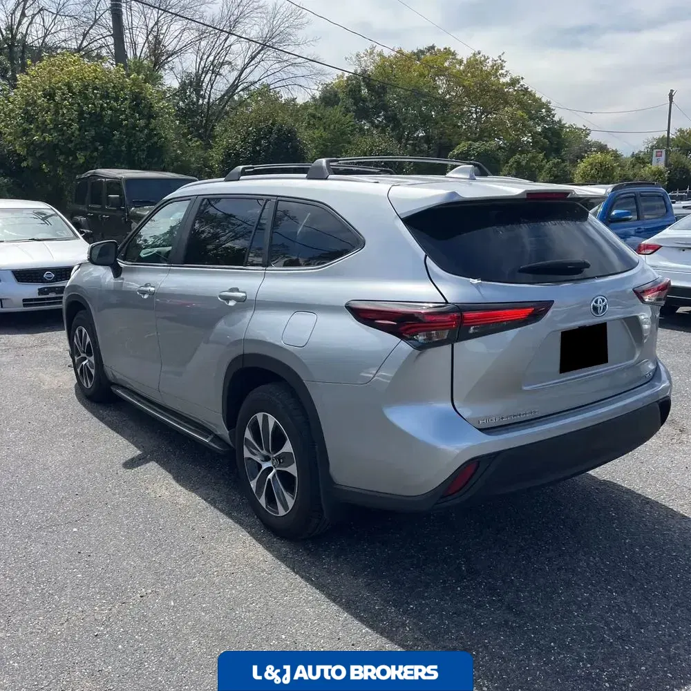 2024 Toyota Highlander Hybrid XLE