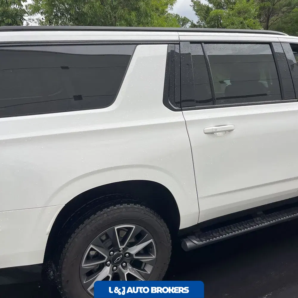 2023 Chevrolet Suburban Z71