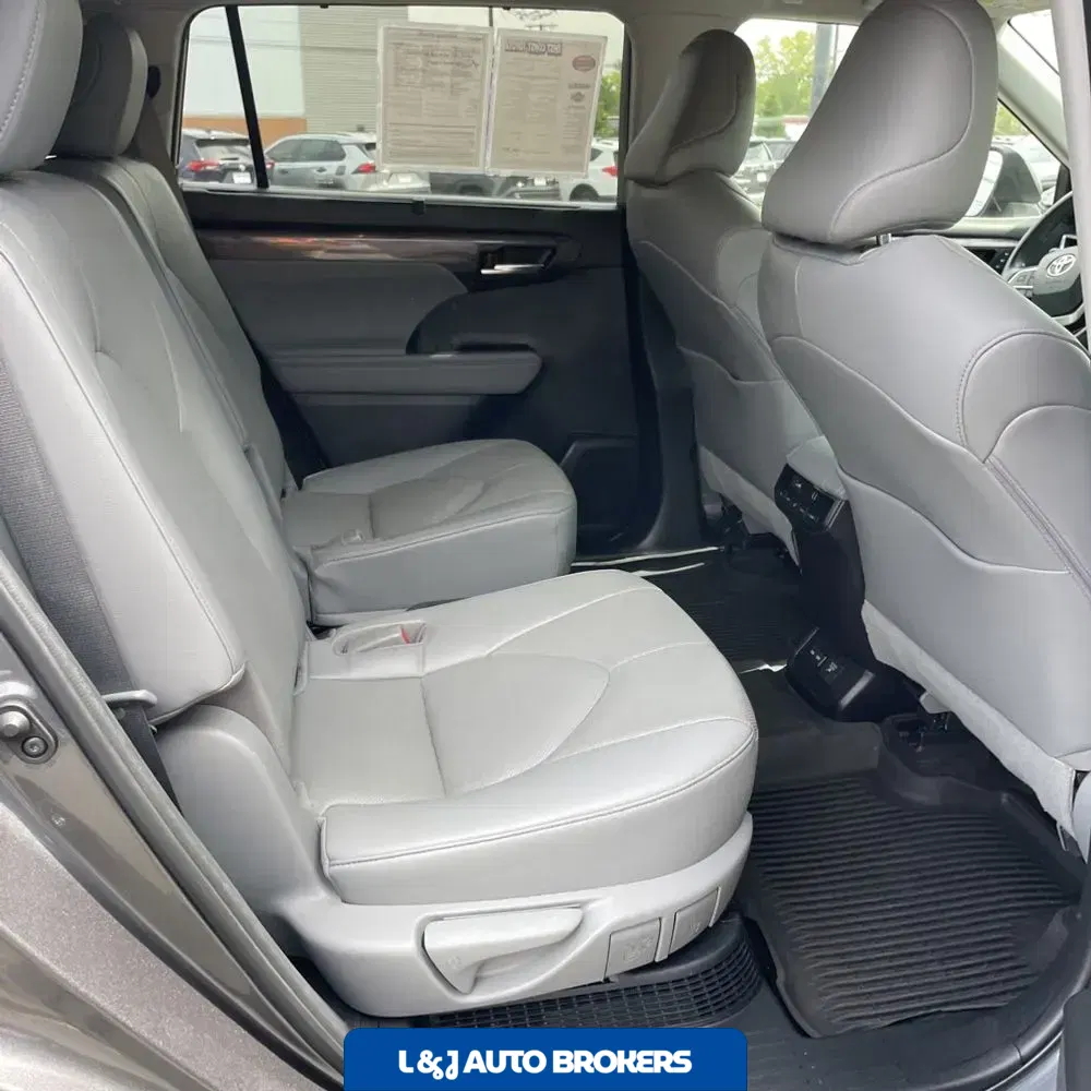 2023 Toyota Highlander Hybrid Limited