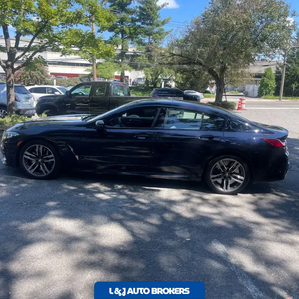 2023 BMW 8-Series M850xi Grn Coupe