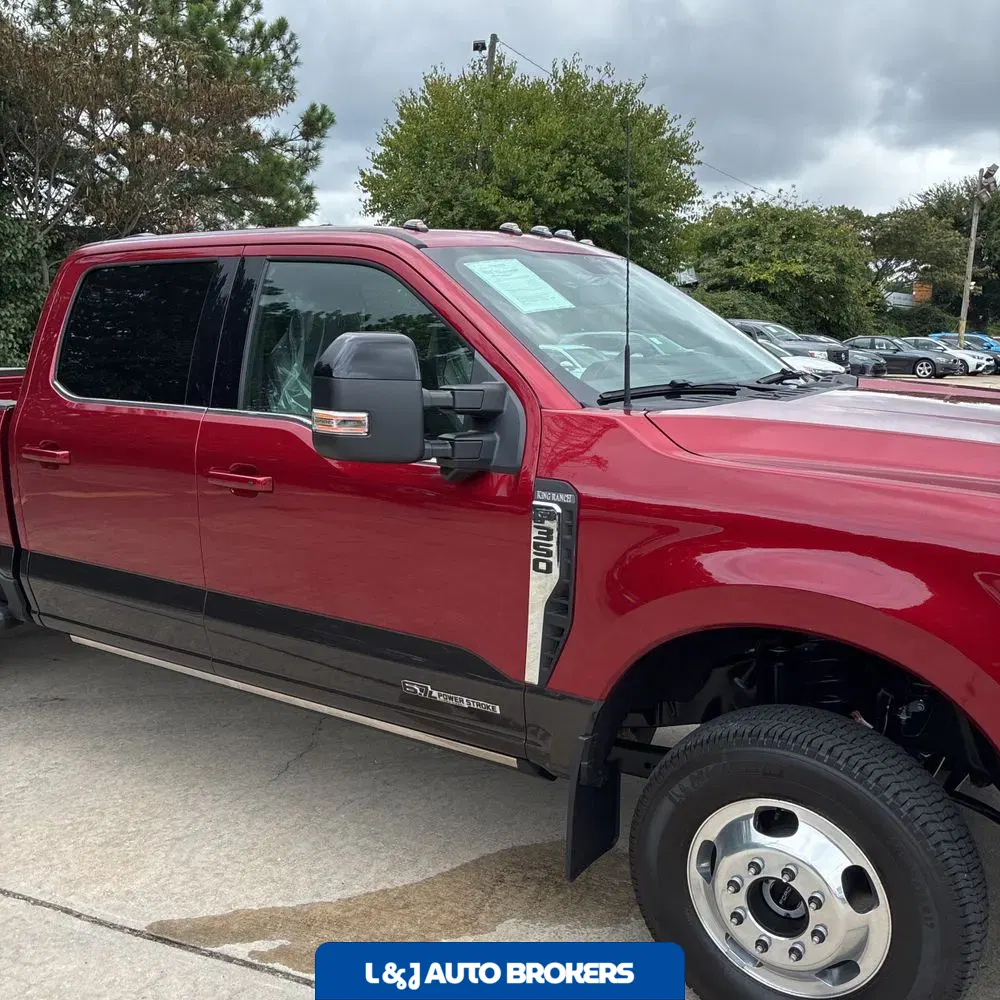 2025 Ford F-350 Super Duty King Ranch