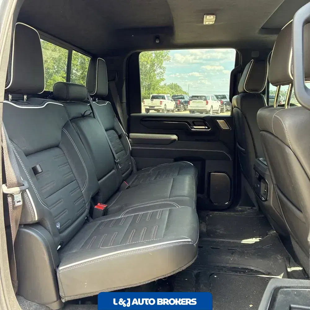 2024 GMC Sierra 2500 AT4X