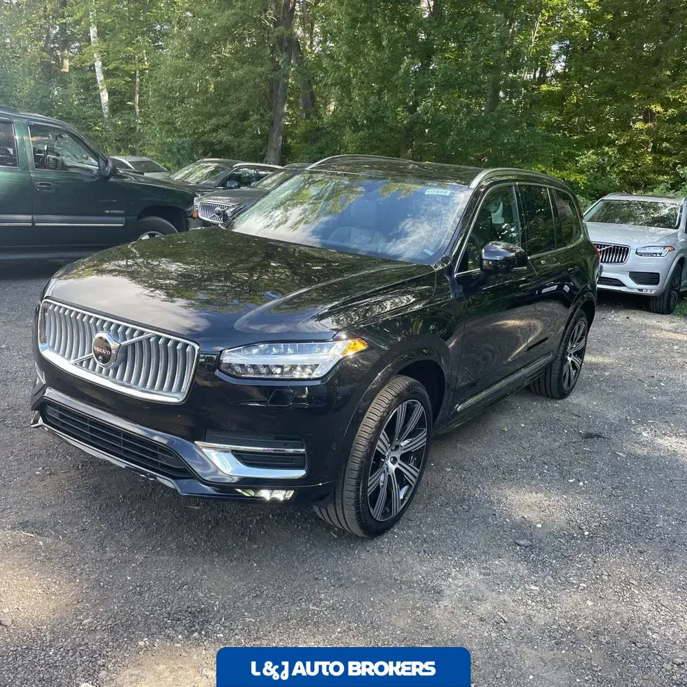2025 Volvo XC90 B6 - Plus