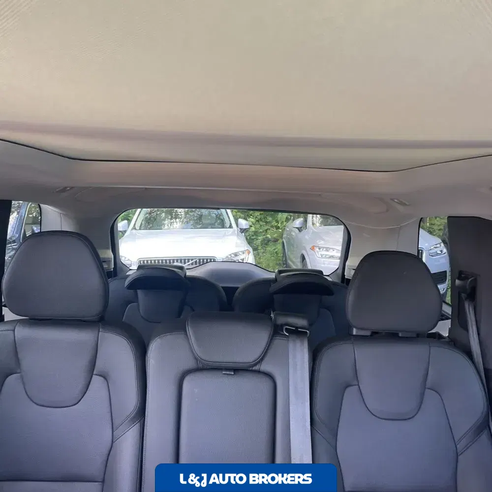 2025 Volvo XC90 B6 - Plus