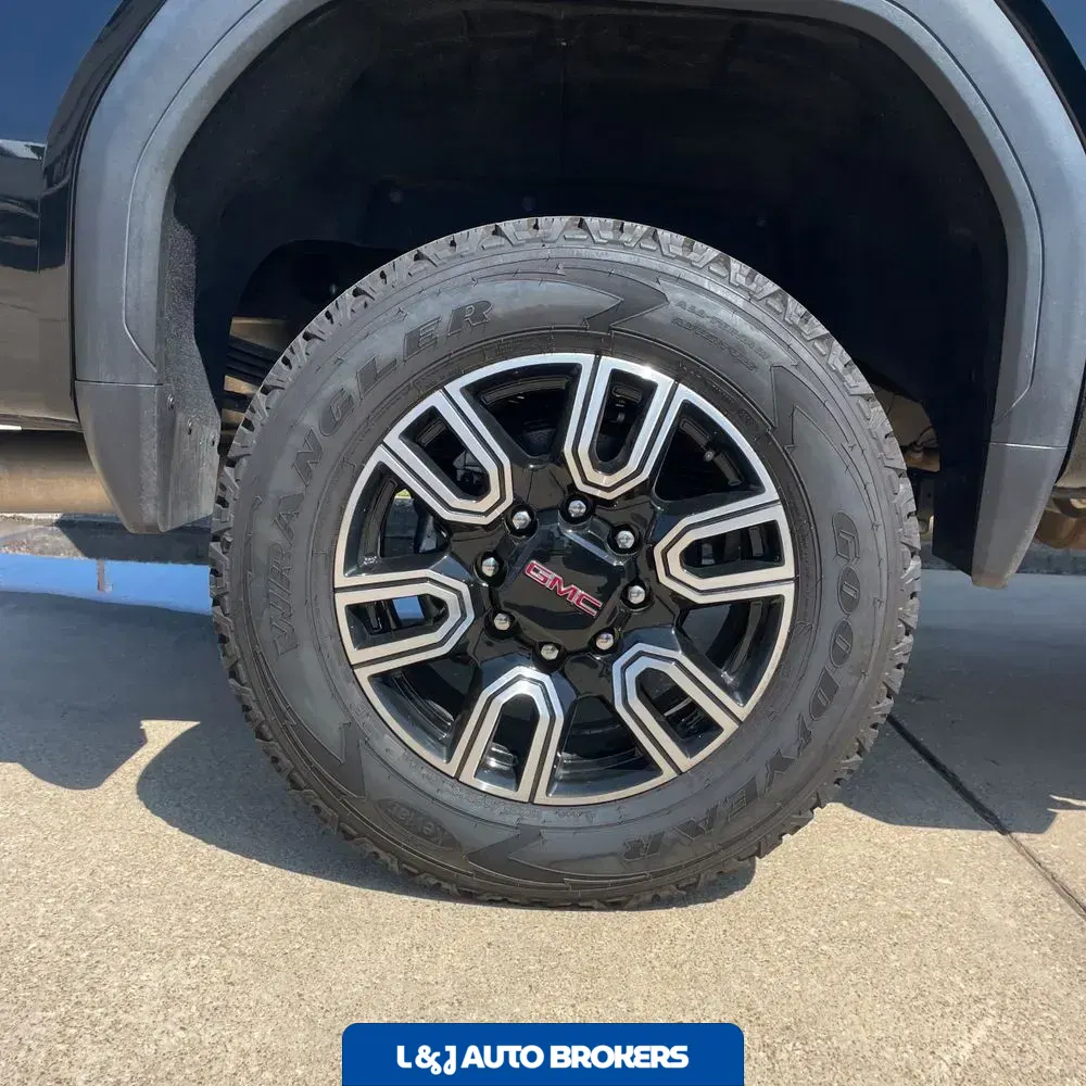 2022 GMC Sierra 2500HD AT4