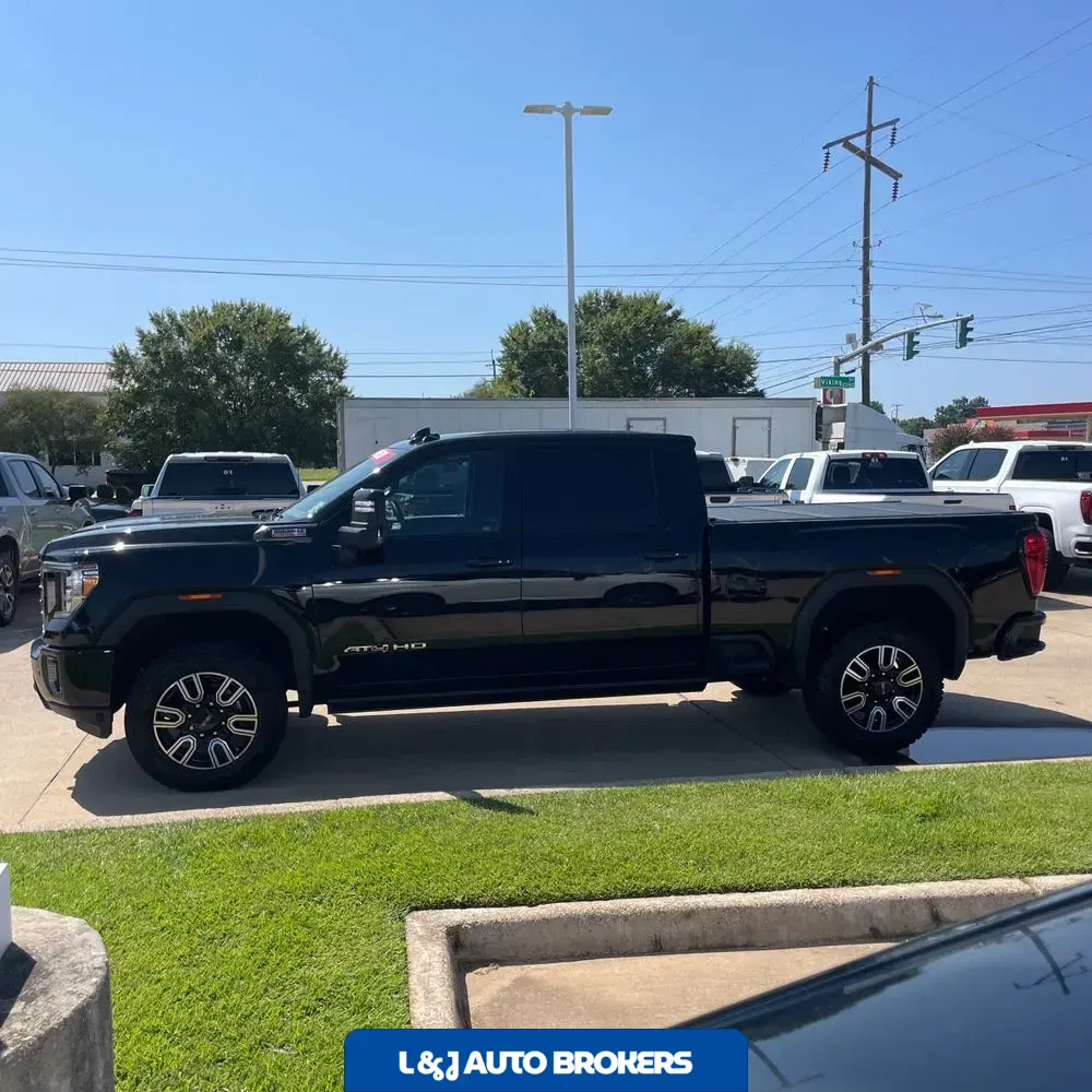 2022 GMC Sierra 2500HD AT4