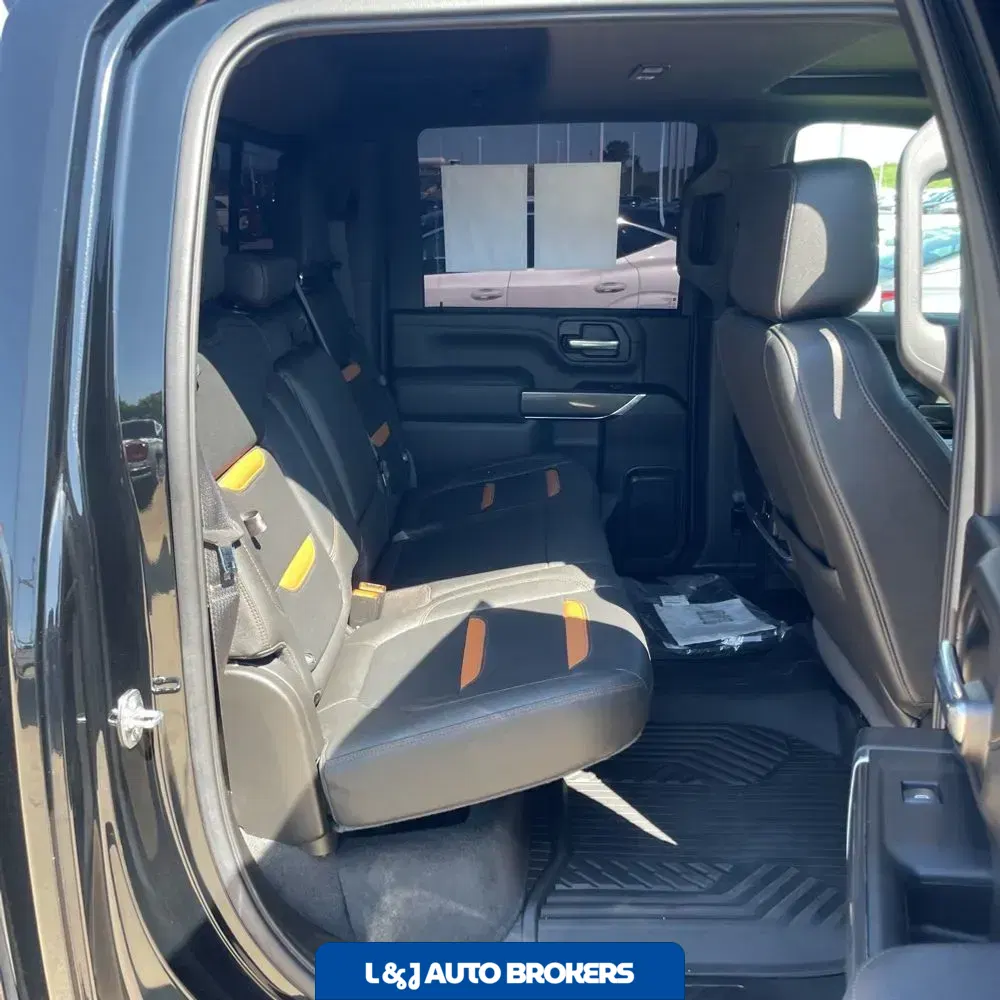 2022 GMC Sierra 2500HD AT4