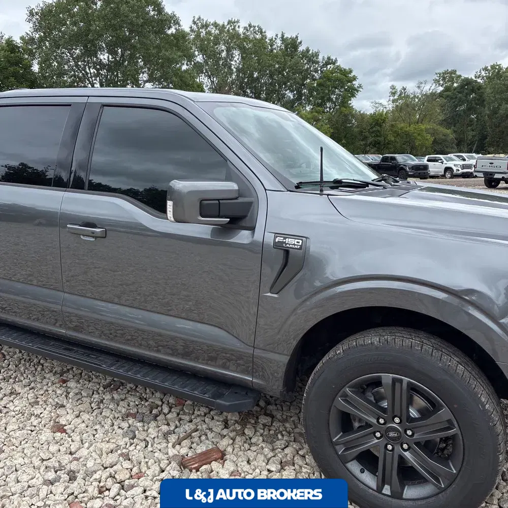 2023 Ford F150 Lariat