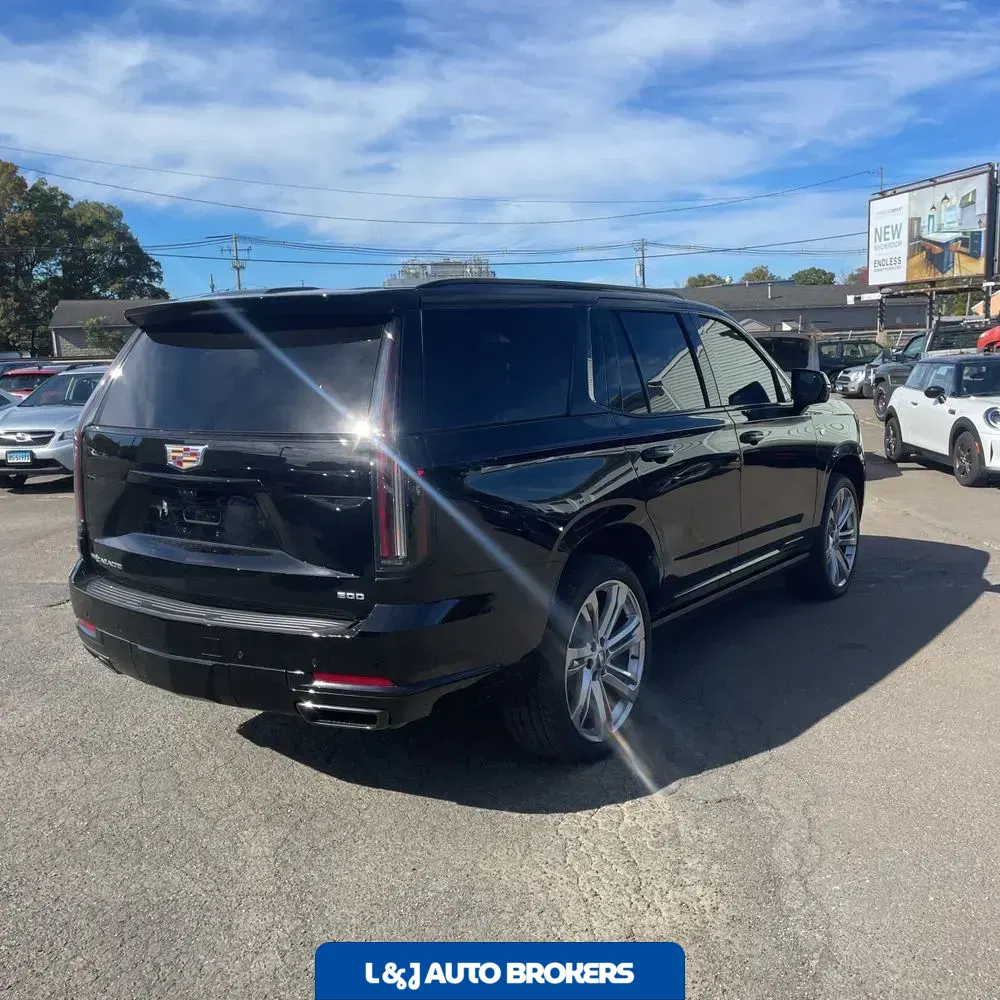2025 Cadillac Escalade Sport Platinum