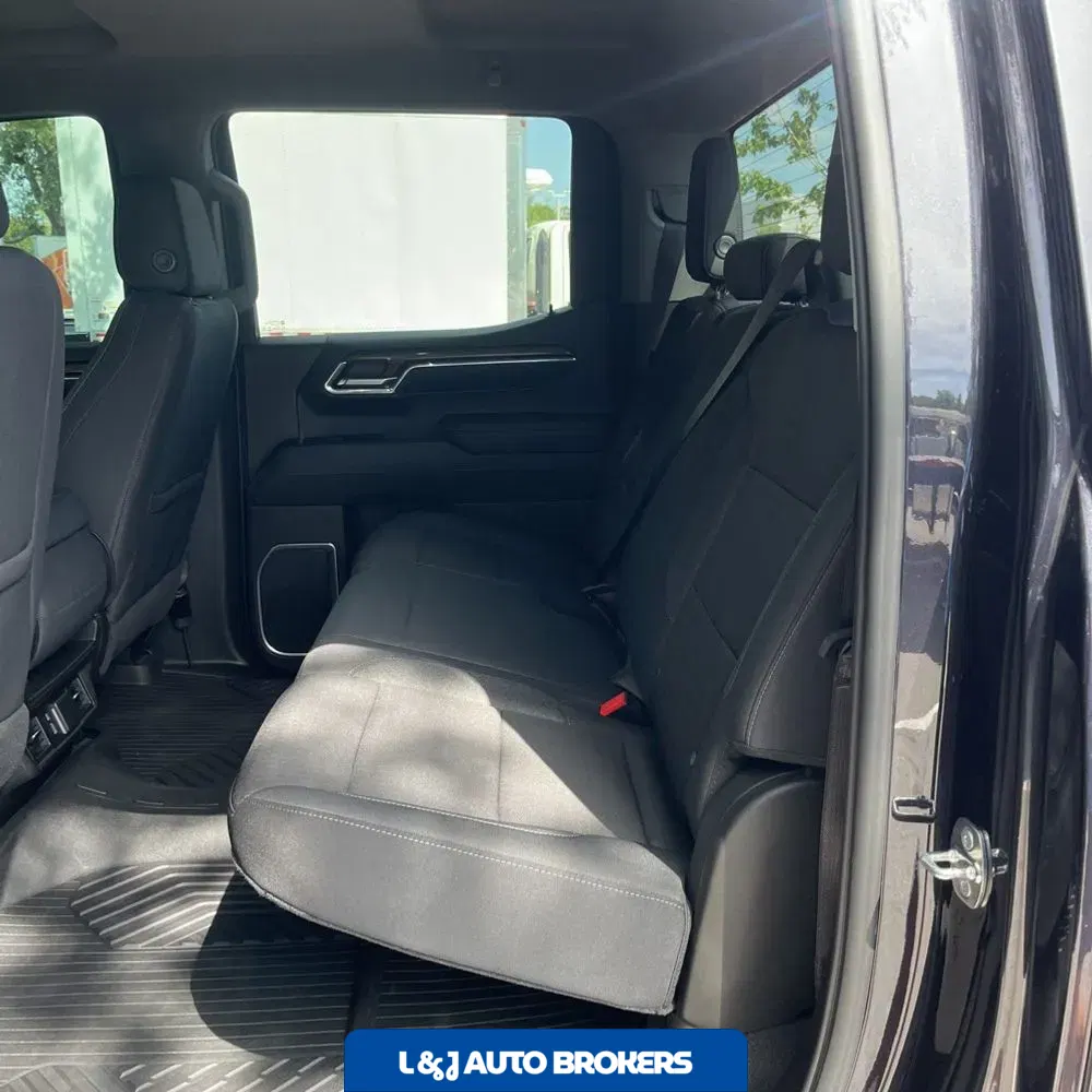 2024 Chevrolet Silverado 1500 LT Trail Boss