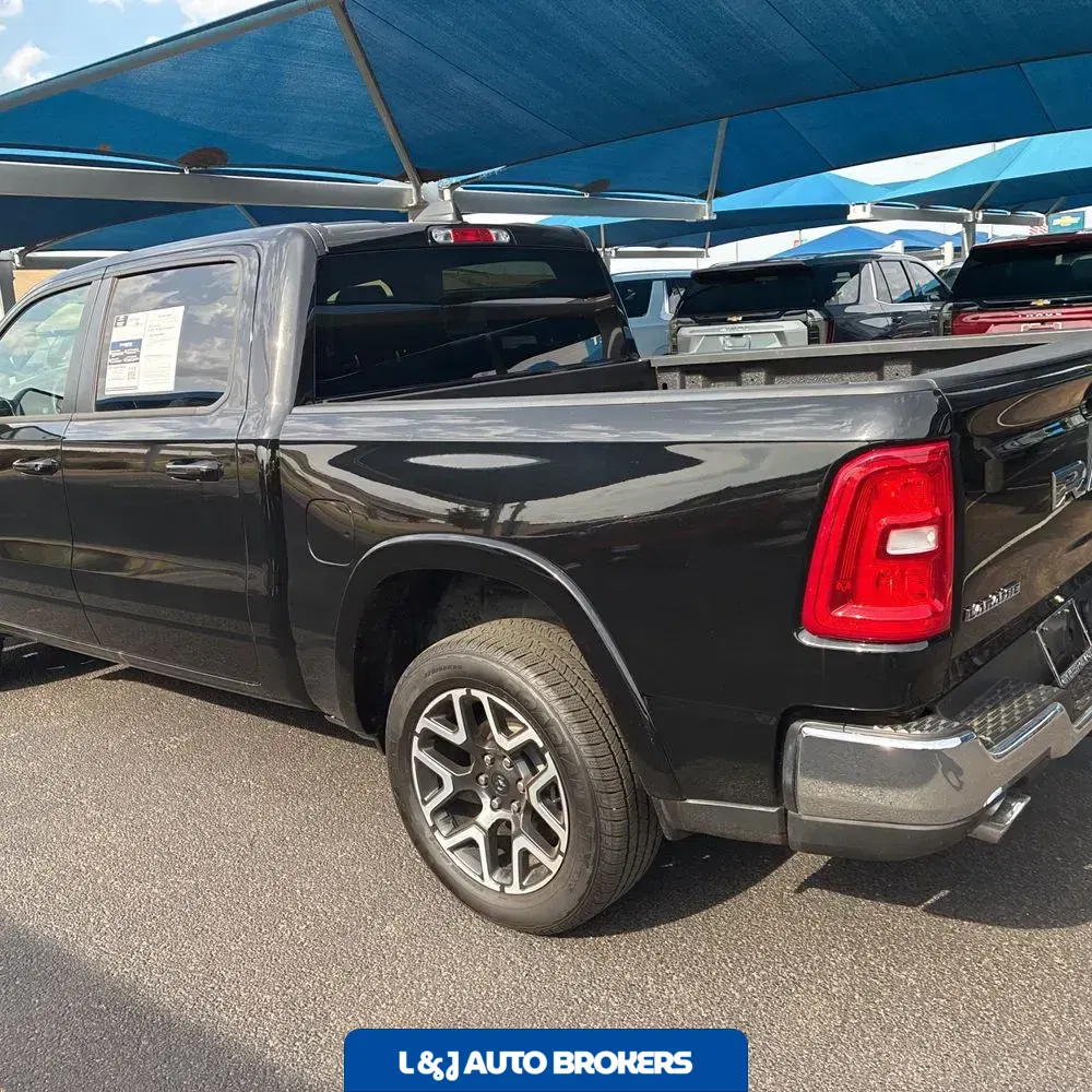 2025 Ram 1500 Laramie