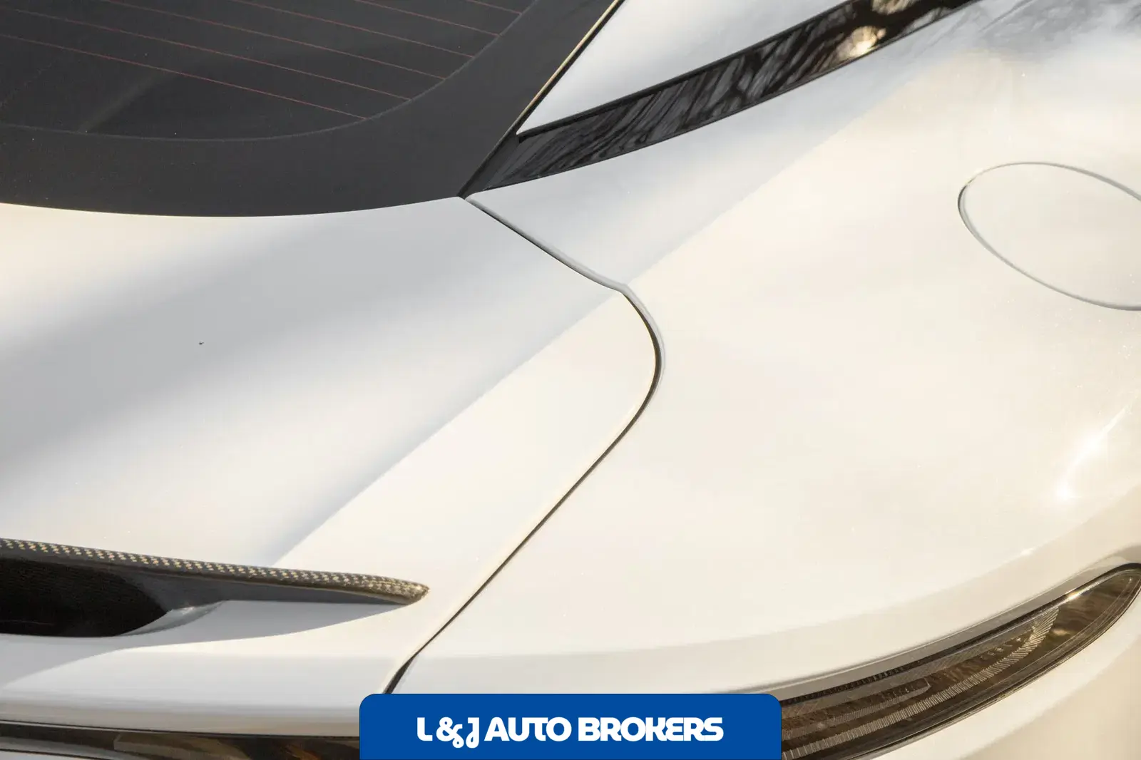 2020 Aston Martin DBS Superleggera