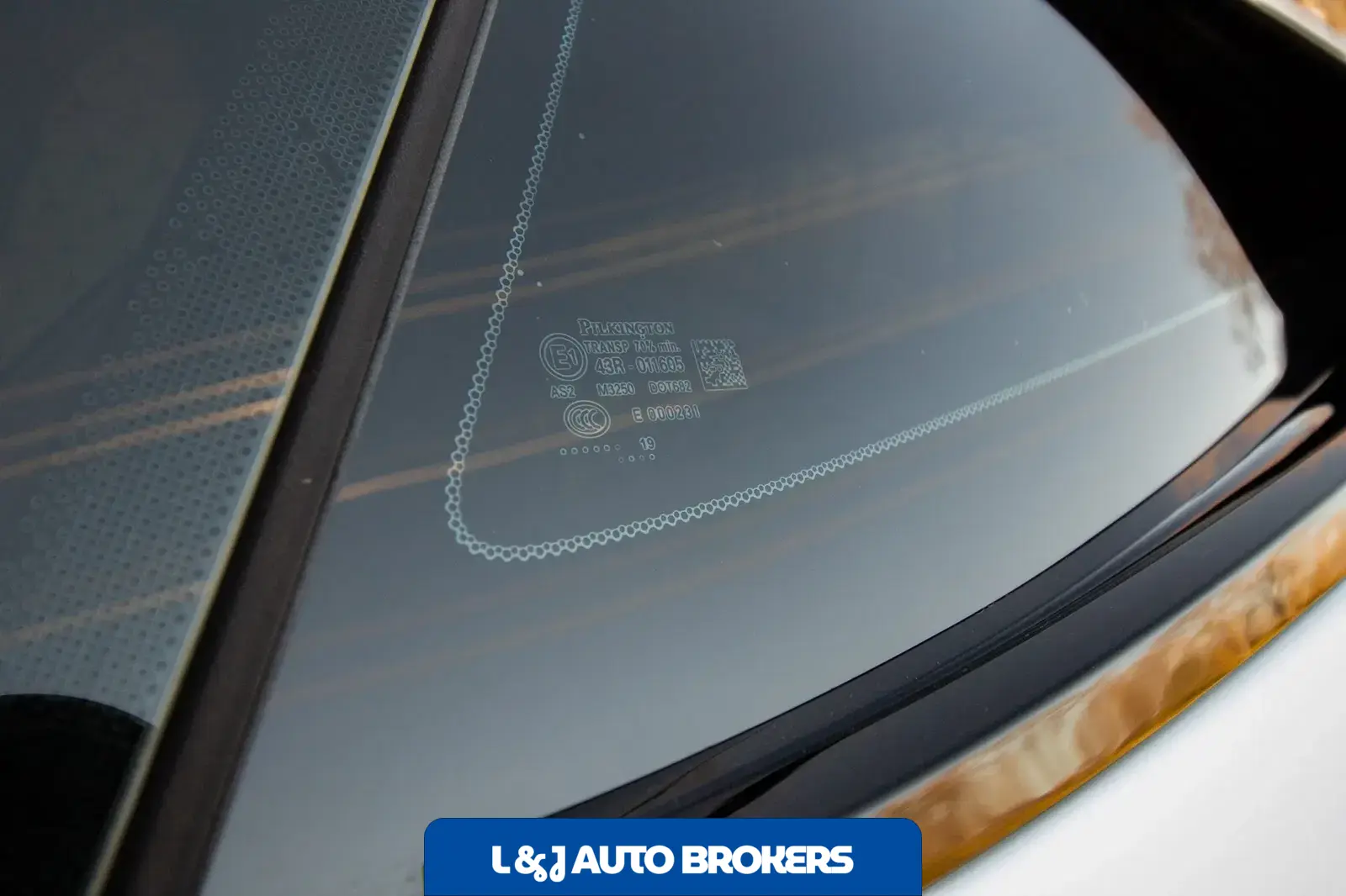 2020 Aston Martin DBS Superleggera