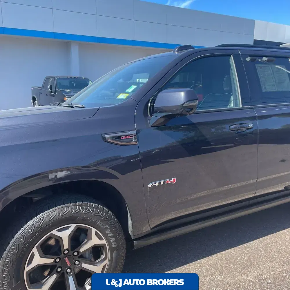 2025 GMC Yukon AT4 Ultimate