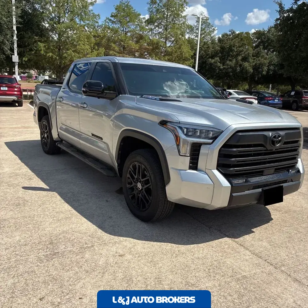 2024 Toyota Tundra Limited HV