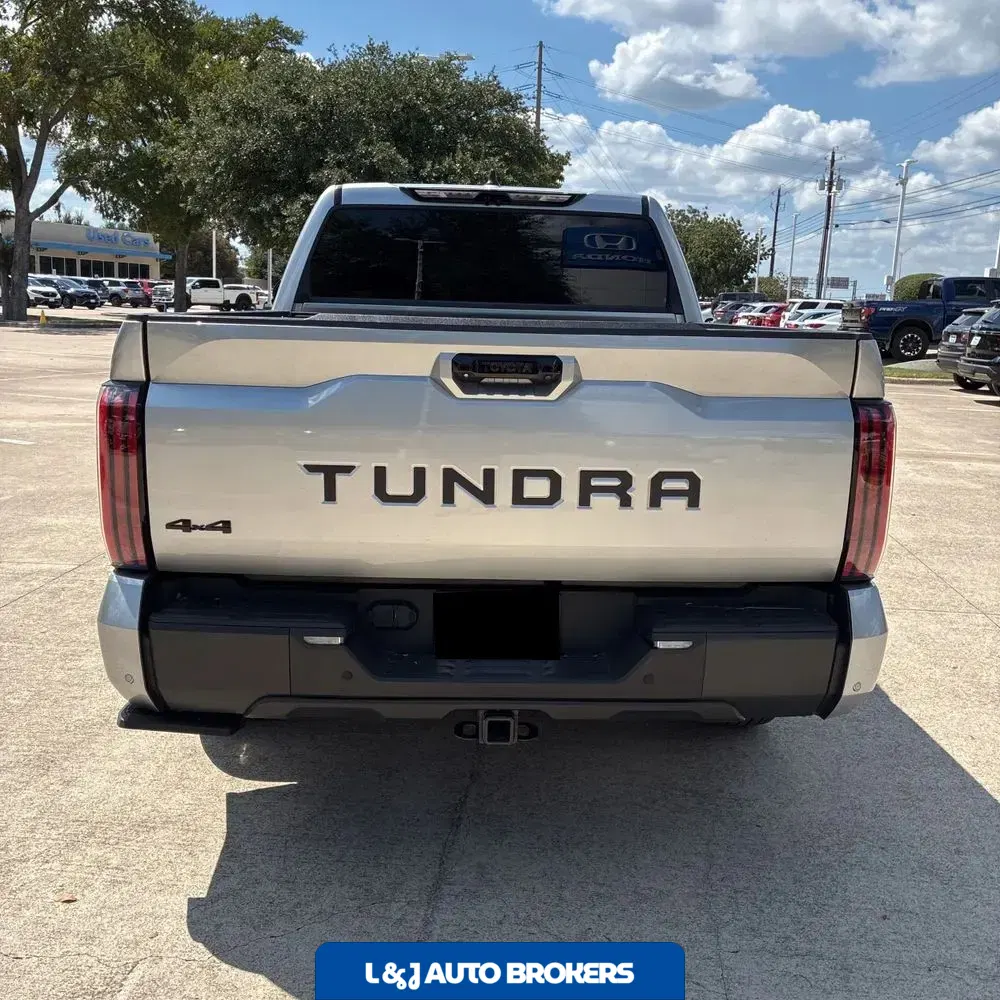 2024 Toyota Tundra Limited HV