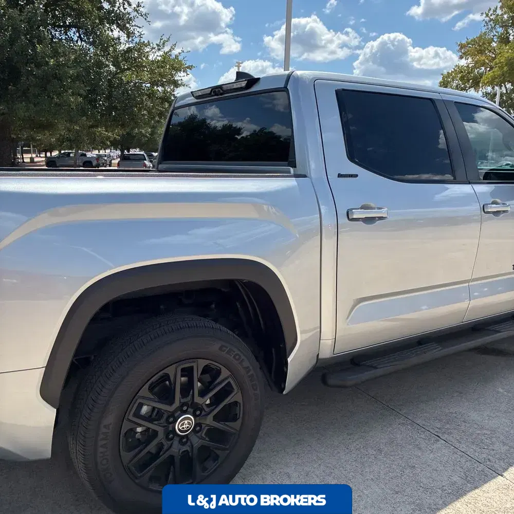 2024 Toyota Tundra Limited HV