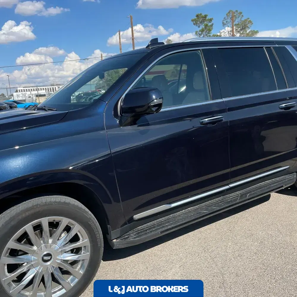 2022 Cadillac Escalade Premium Luxury