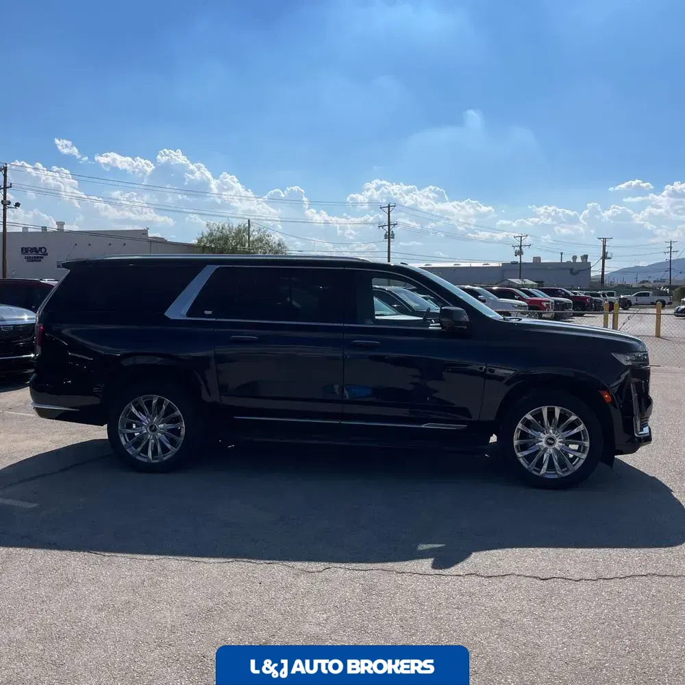 2022 Cadillac Escalade Premium Luxury