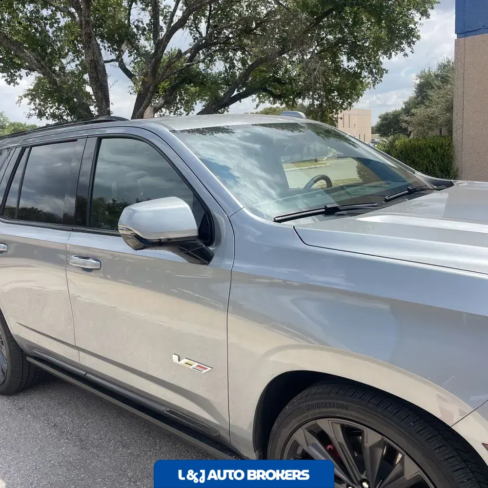 2025 Cadillac Escalade-V Base