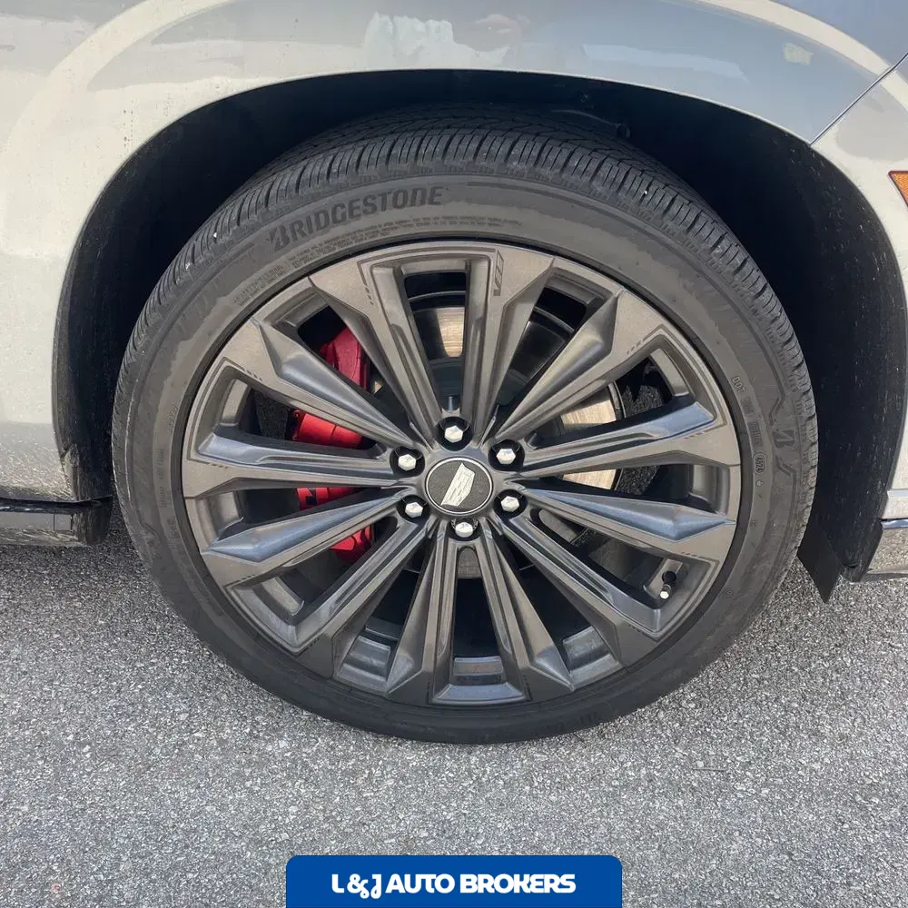 2025 Cadillac Escalade-V Base