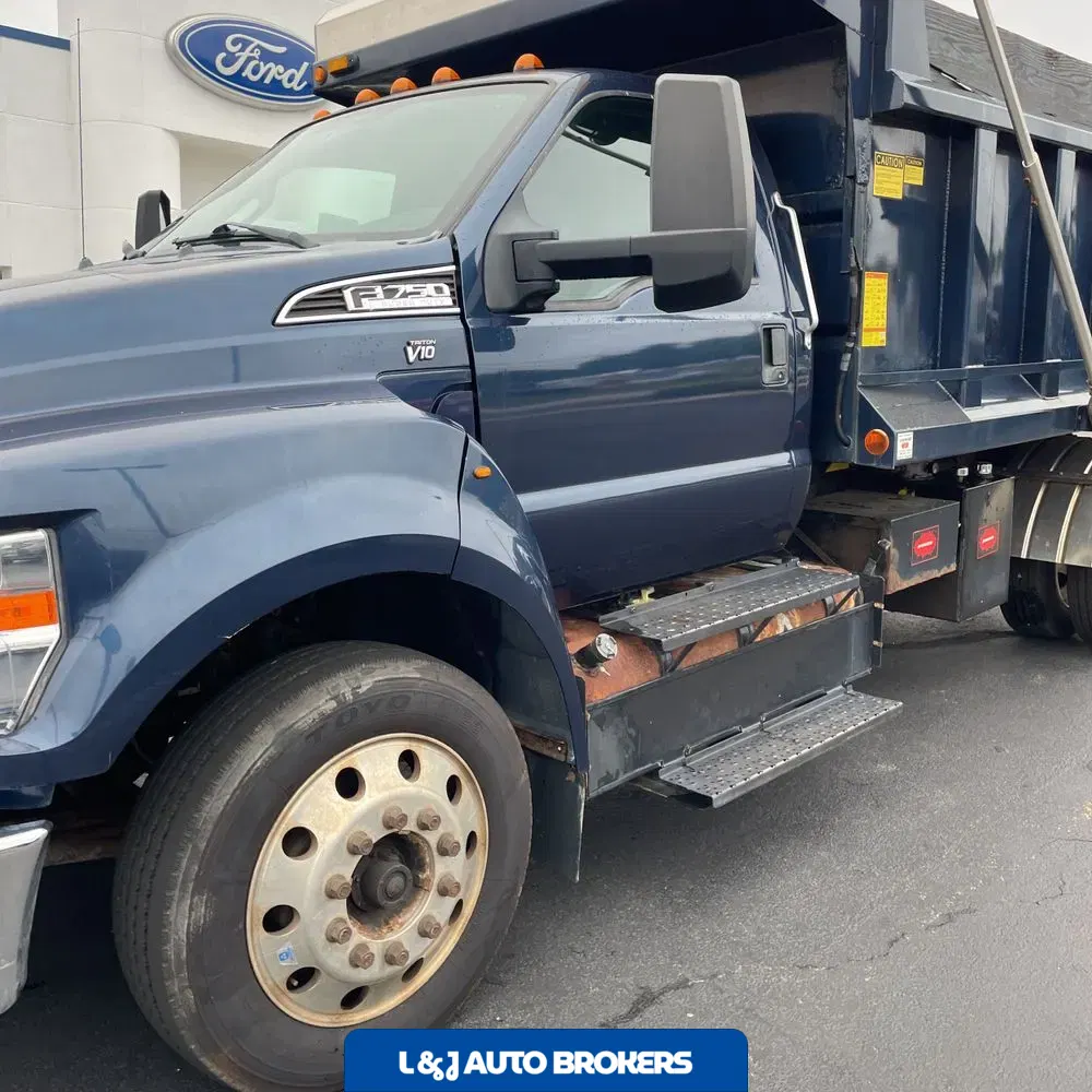 2018 Ford F750