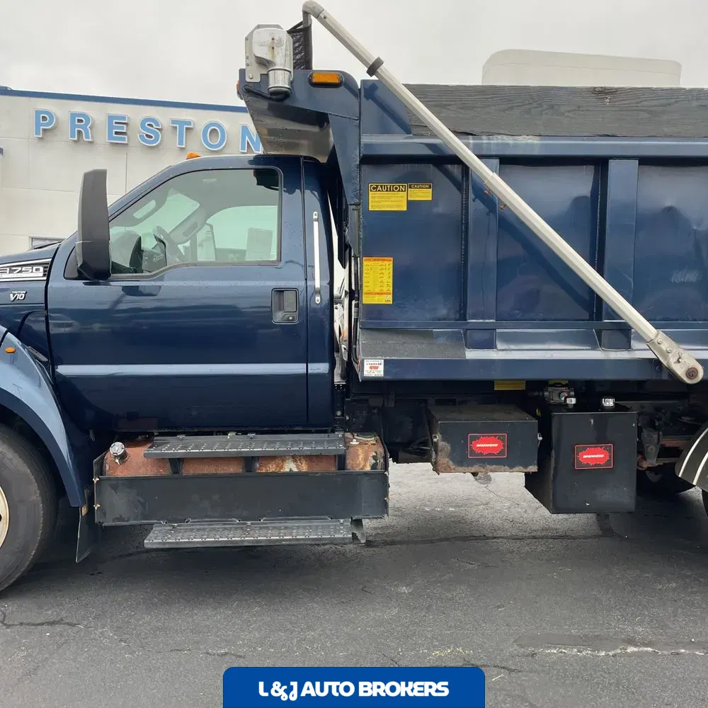 2018 Ford F750