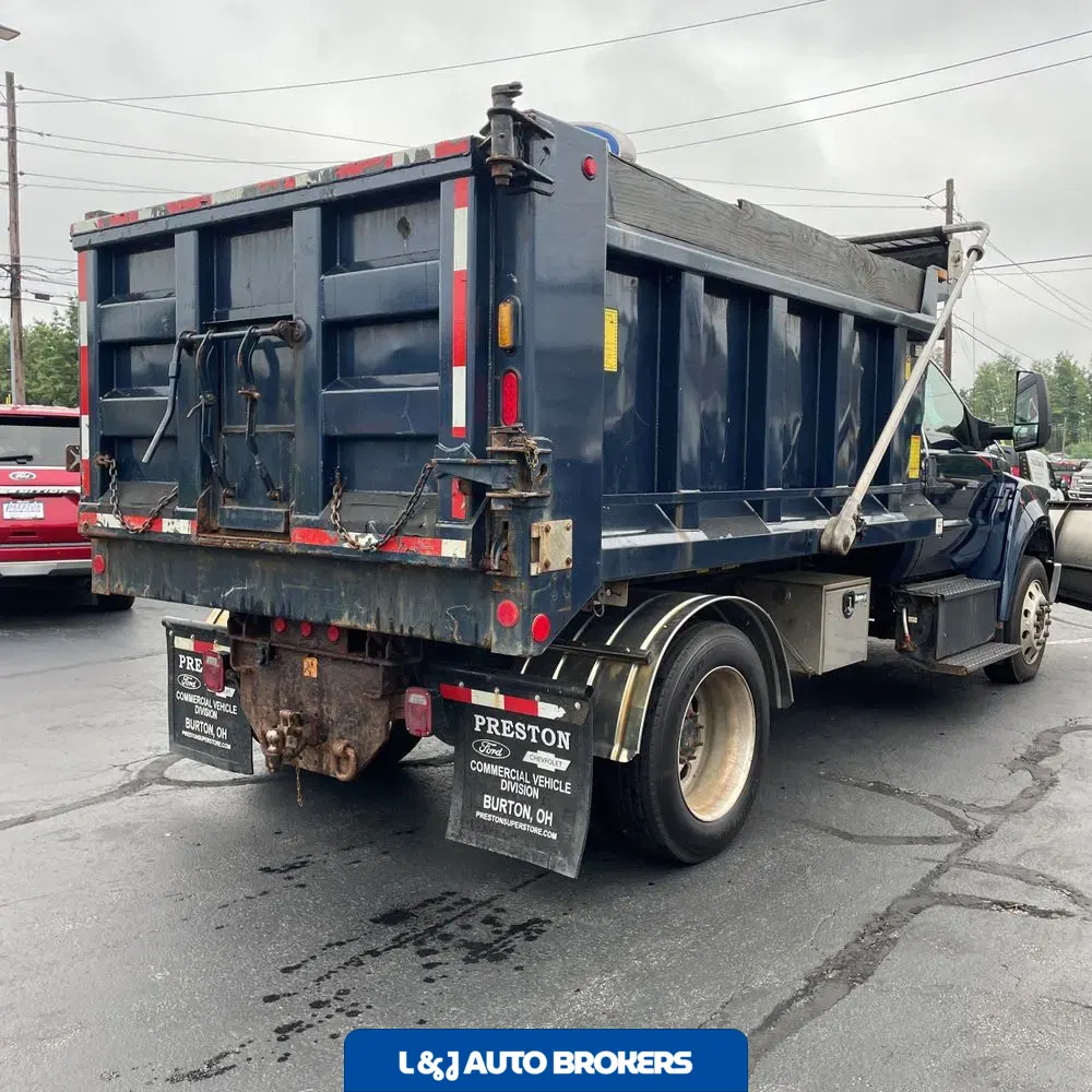 2018 Ford F750