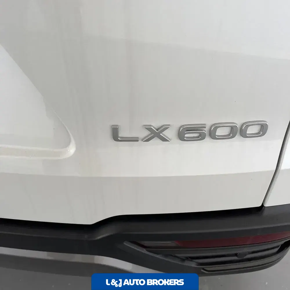2024 Lexus LX 600 Luxury