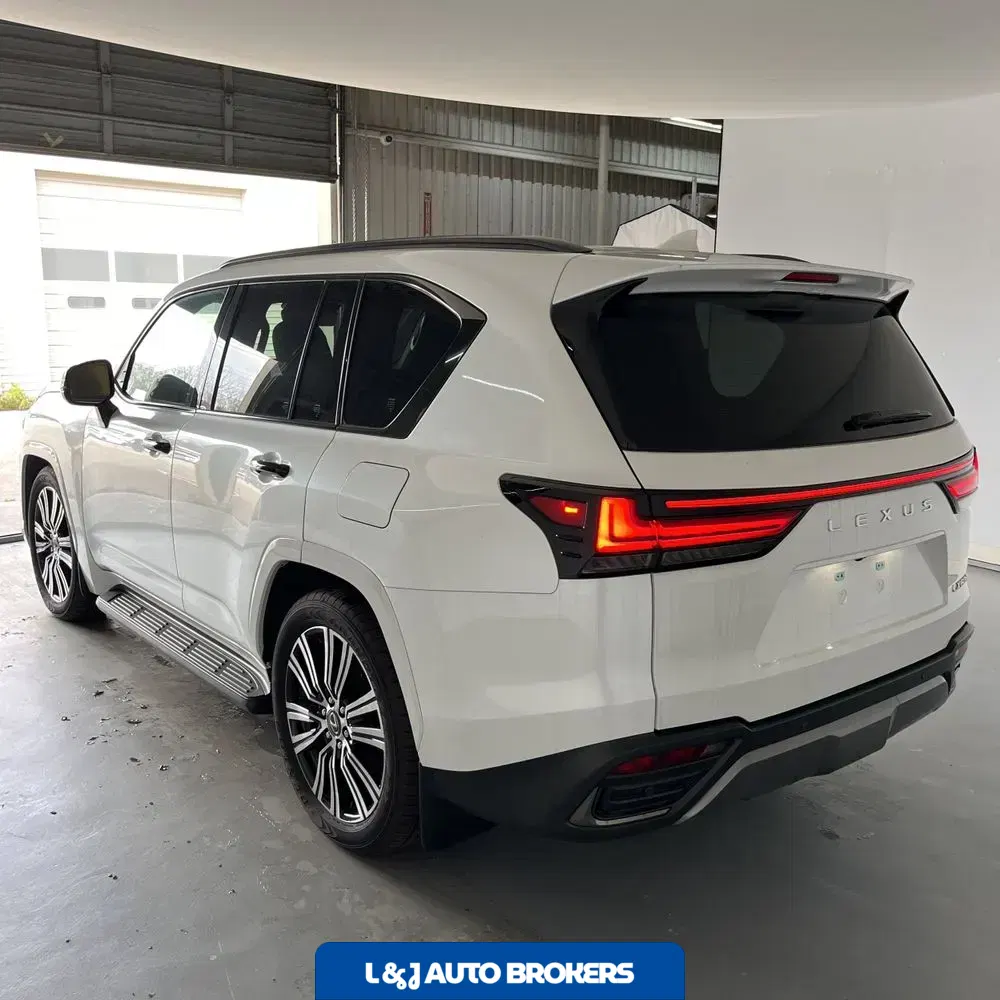 2024 Lexus LX 600 Luxury