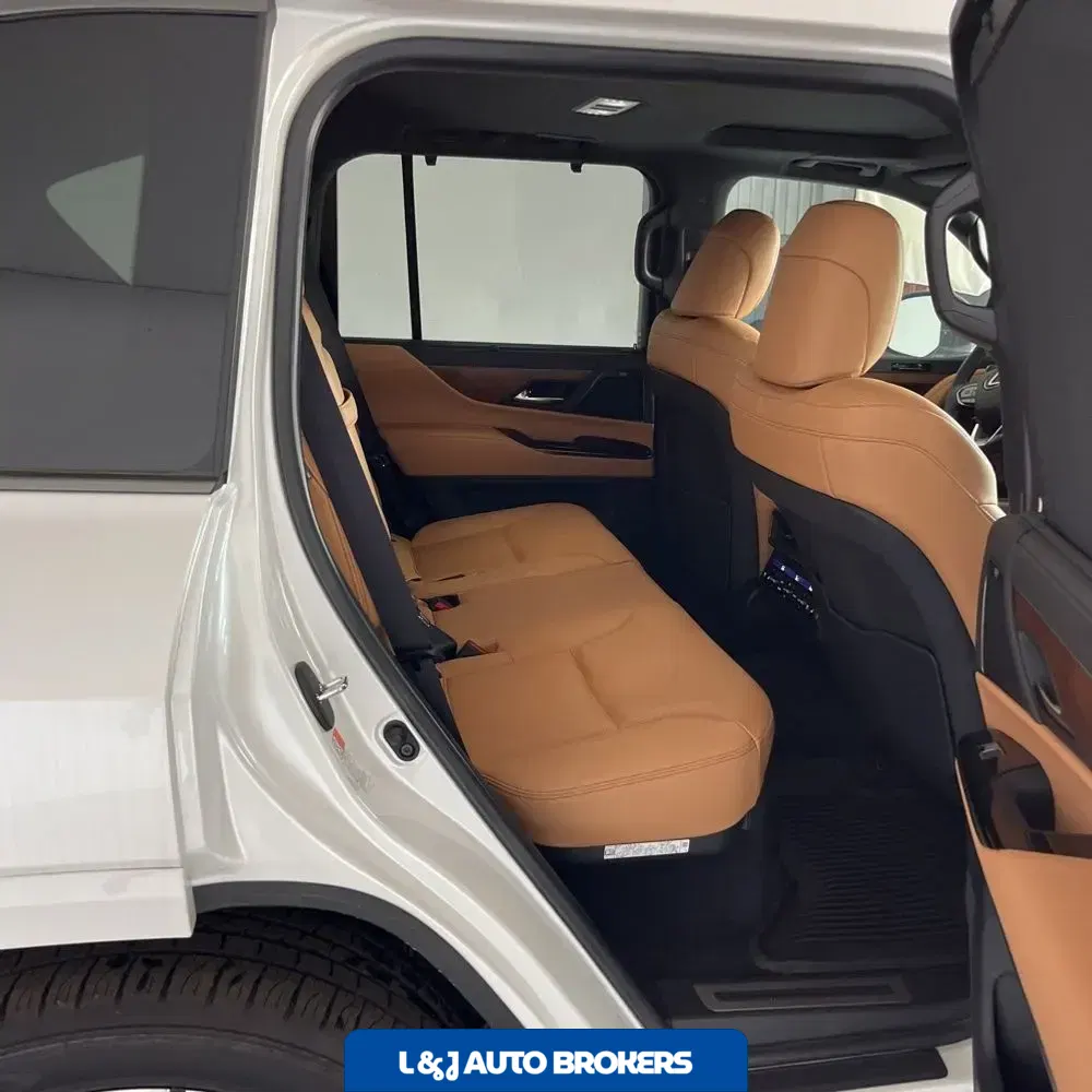 2024 Lexus LX 600 Luxury