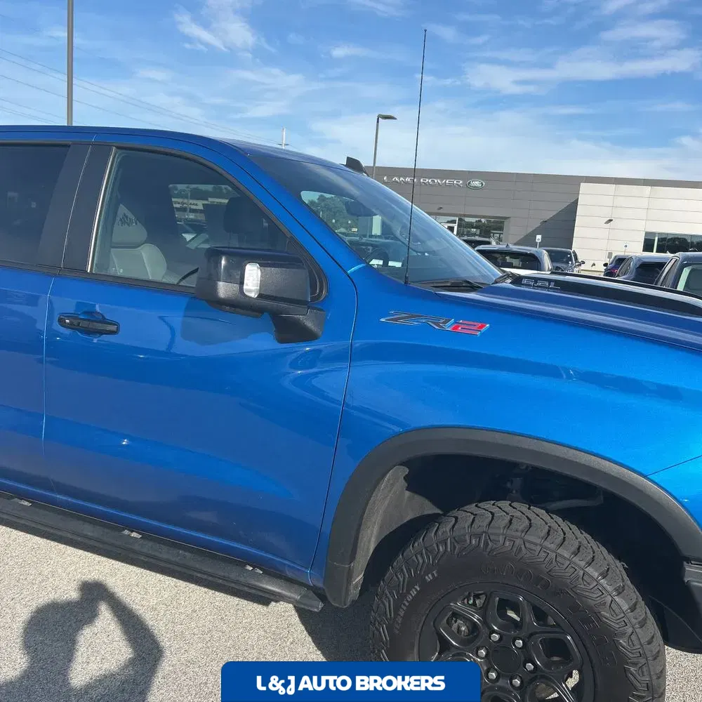 2024 Chevrolet Silverado 1500 ZR2