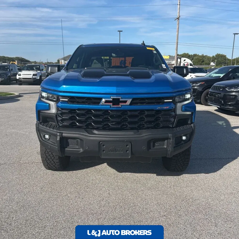 2024 Chevrolet Silverado 1500 ZR2