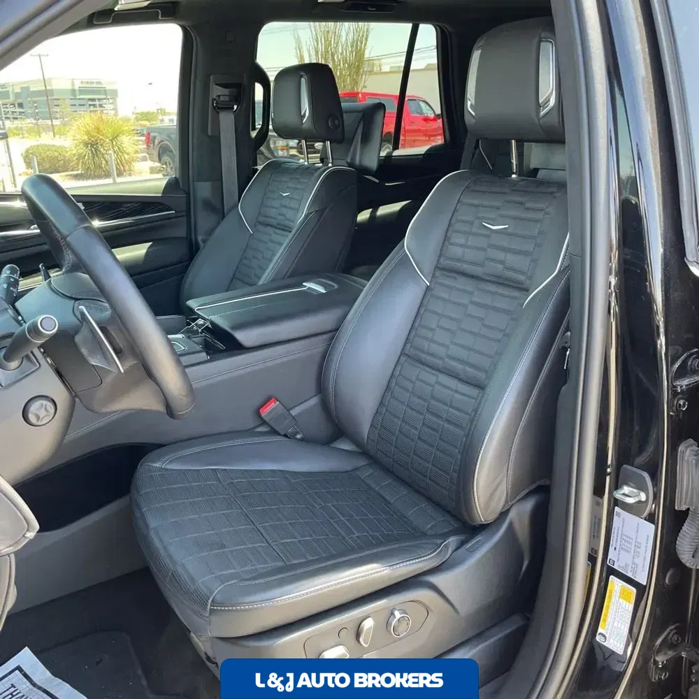 2023 Cadillac Escalade-V Base