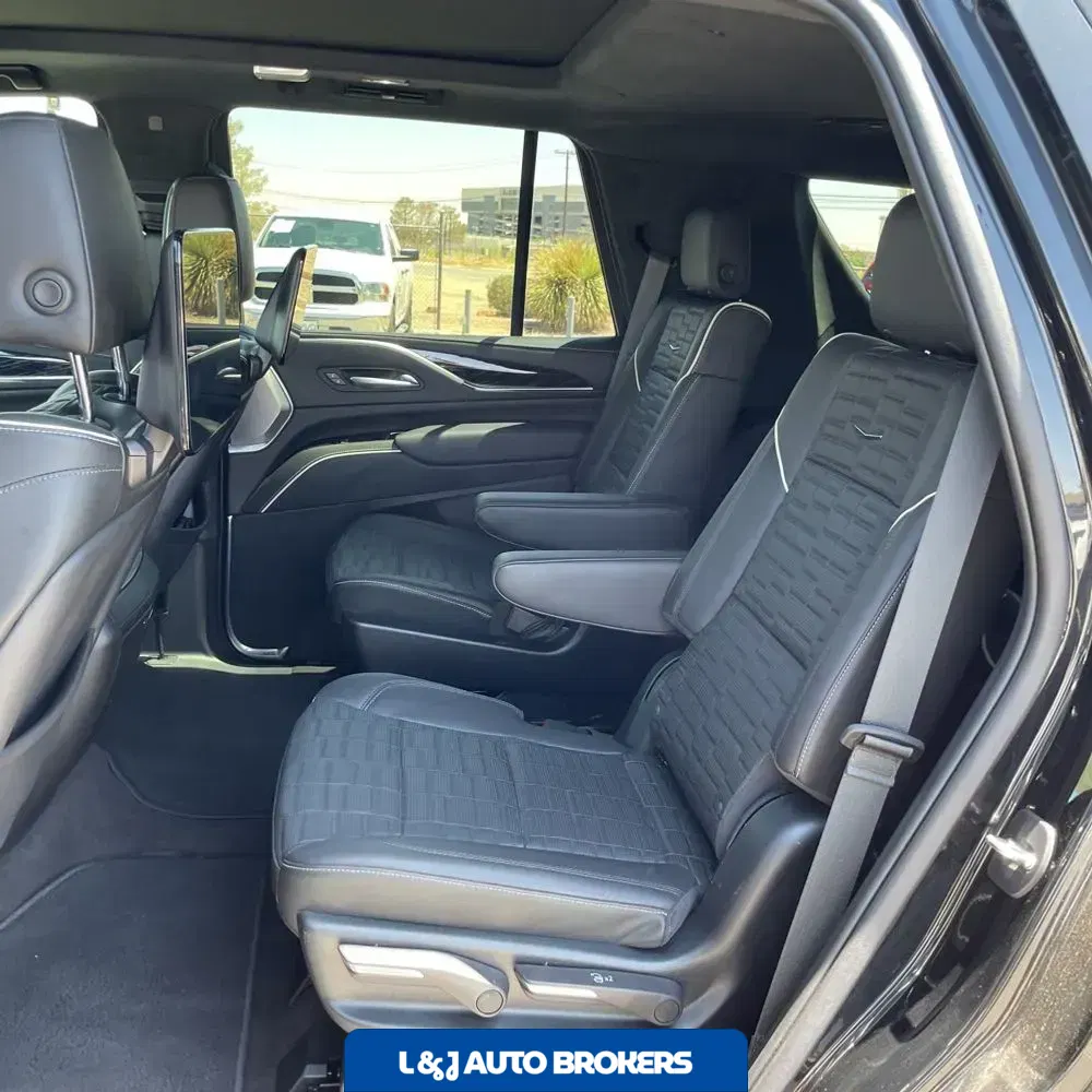 2023 Cadillac Escalade-V Base