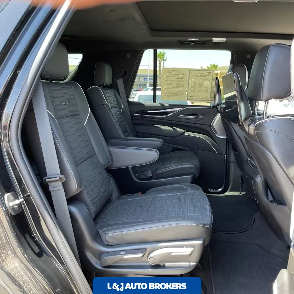2023 Cadillac Escalade-V Base