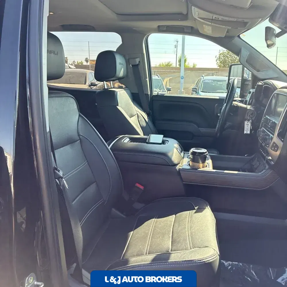 2019 GMC Sierra 2500HD Denali