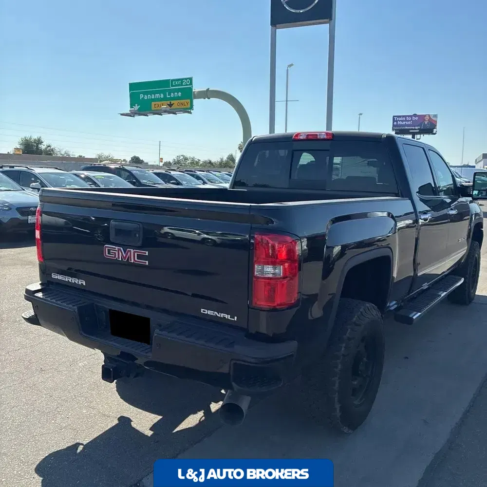 2019 GMC Sierra 2500HD Denali