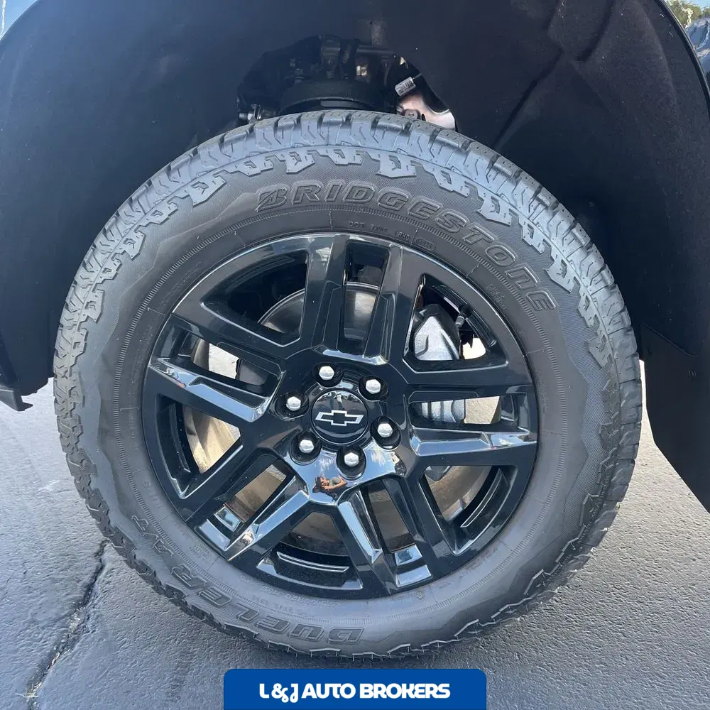 2025 Chevrolet Silverado 1500 LT Trail Boss