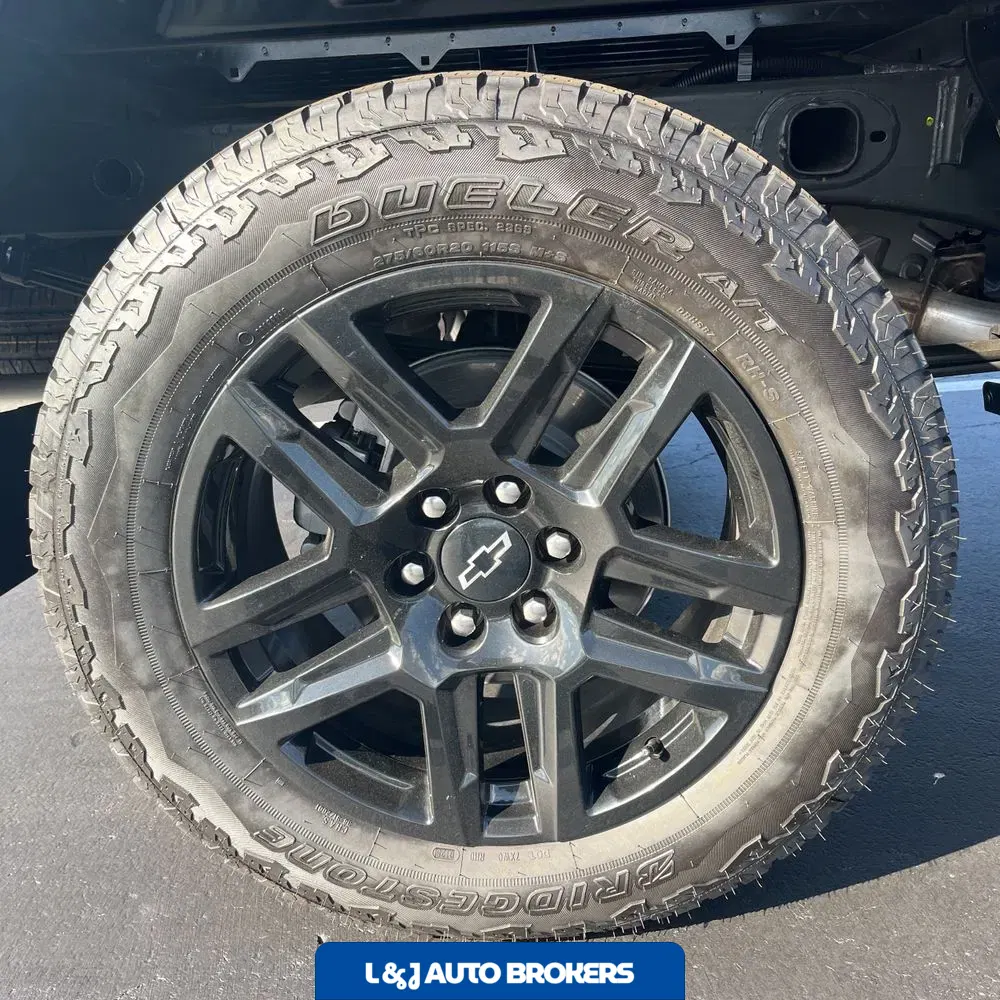 2025 Chevrolet Silverado 1500 LT Trail Boss