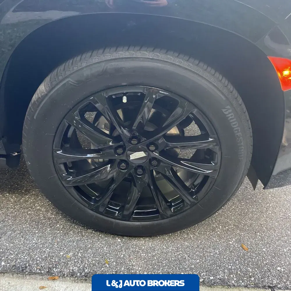 2024 Cadillac Escalade ESV Sport