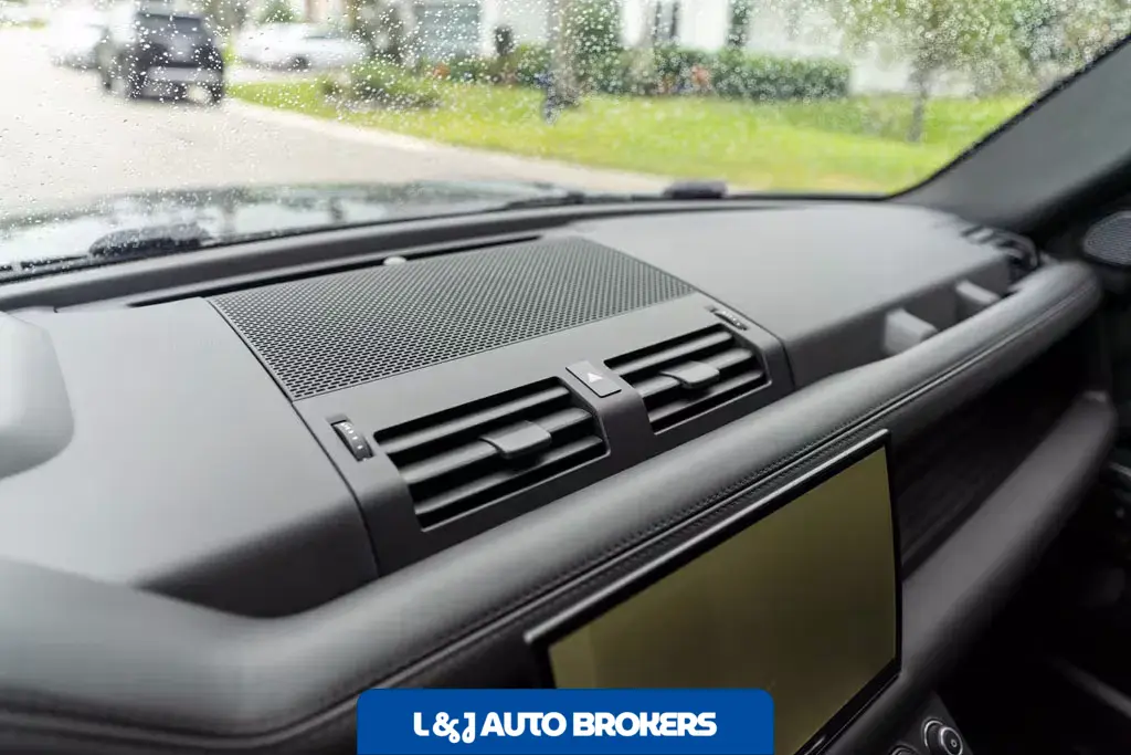 2023 Land Rover Defender 90 Carpathian Edition