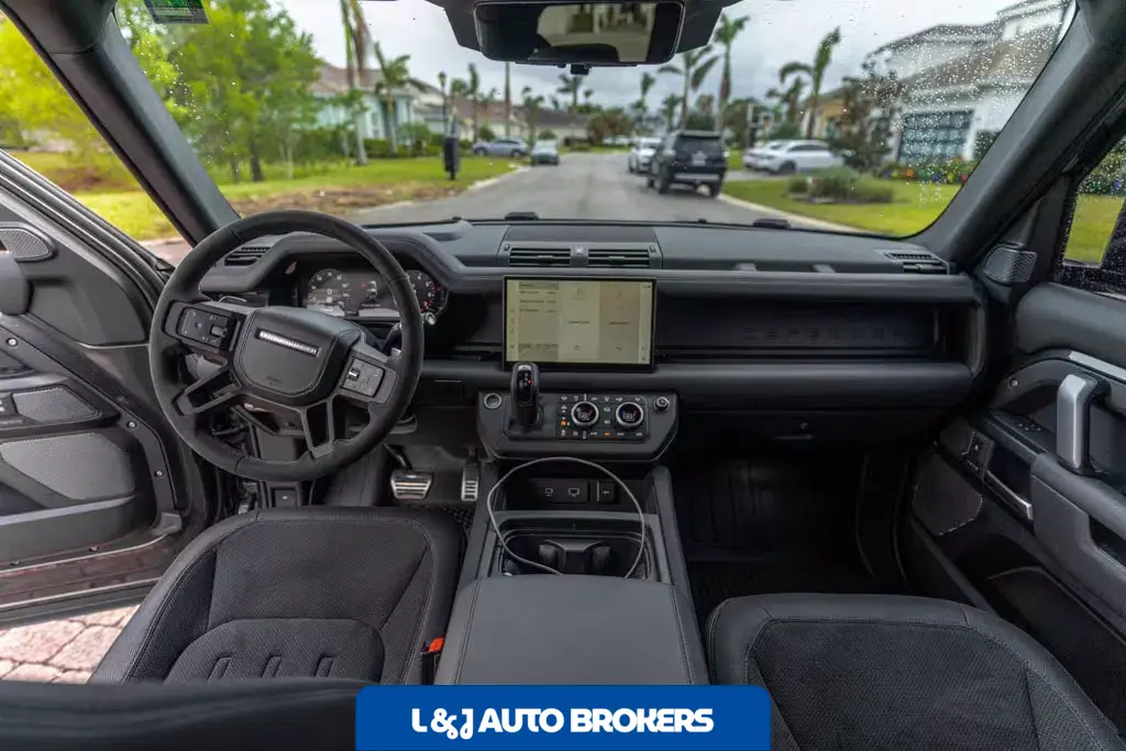 2023 Land Rover Defender 90 Carpathian Edition