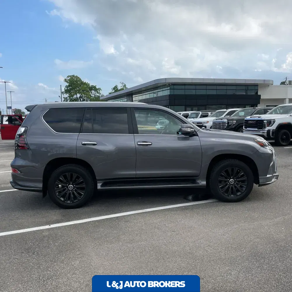 2023 Lexus GX 460 Luxury