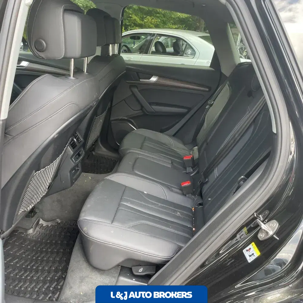 2025 Audi Q5 S-Line Prem 55 PHEV