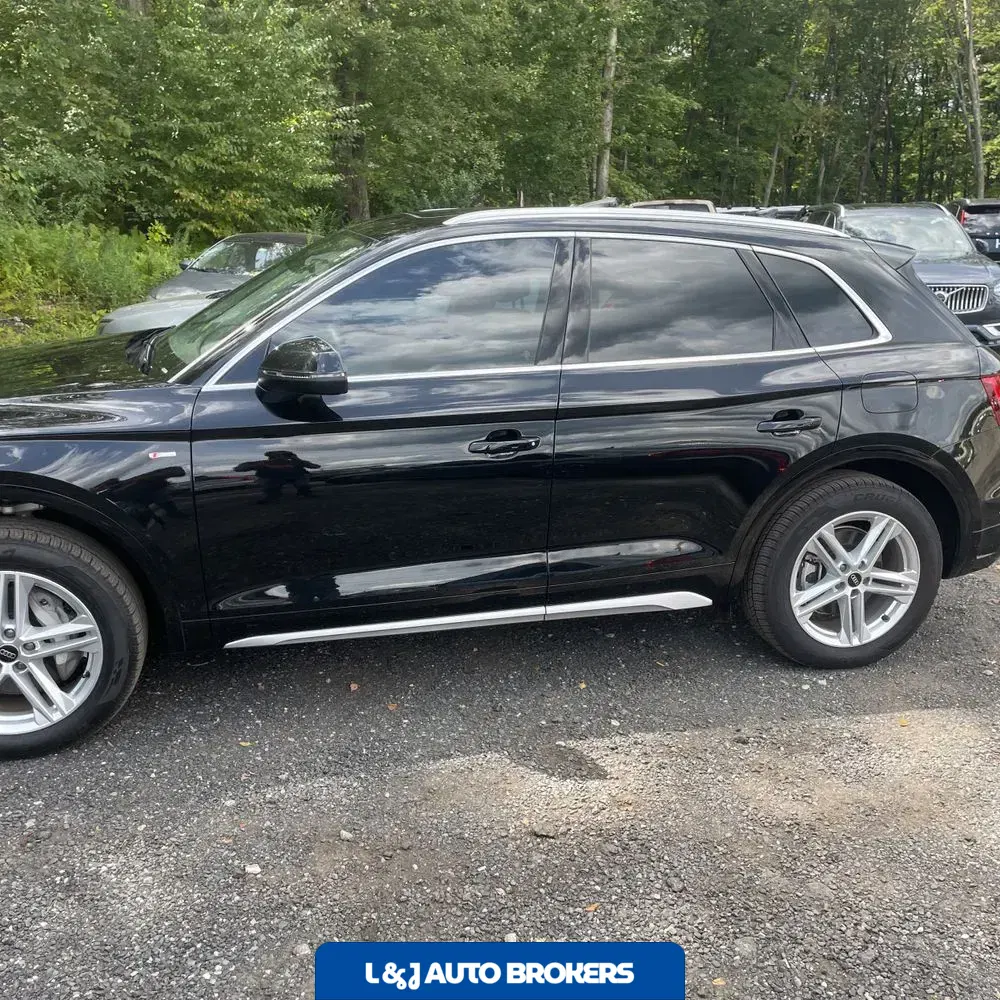 2025 Audi Q5 S-Line Prem 55 PHEV