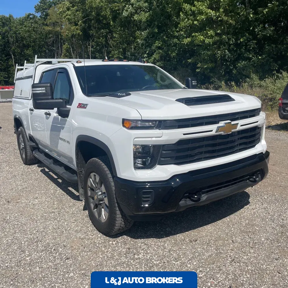 2024 Chevrolet Silverado 2500HD Custom