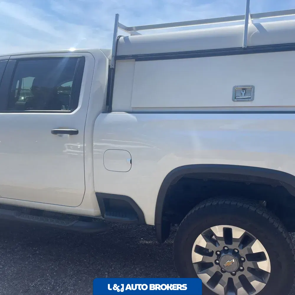 2024 Chevrolet Silverado 2500HD Custom