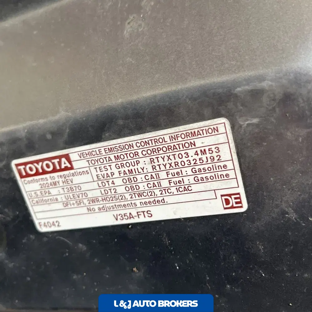 2024 Toyota Tundra Platinum HV